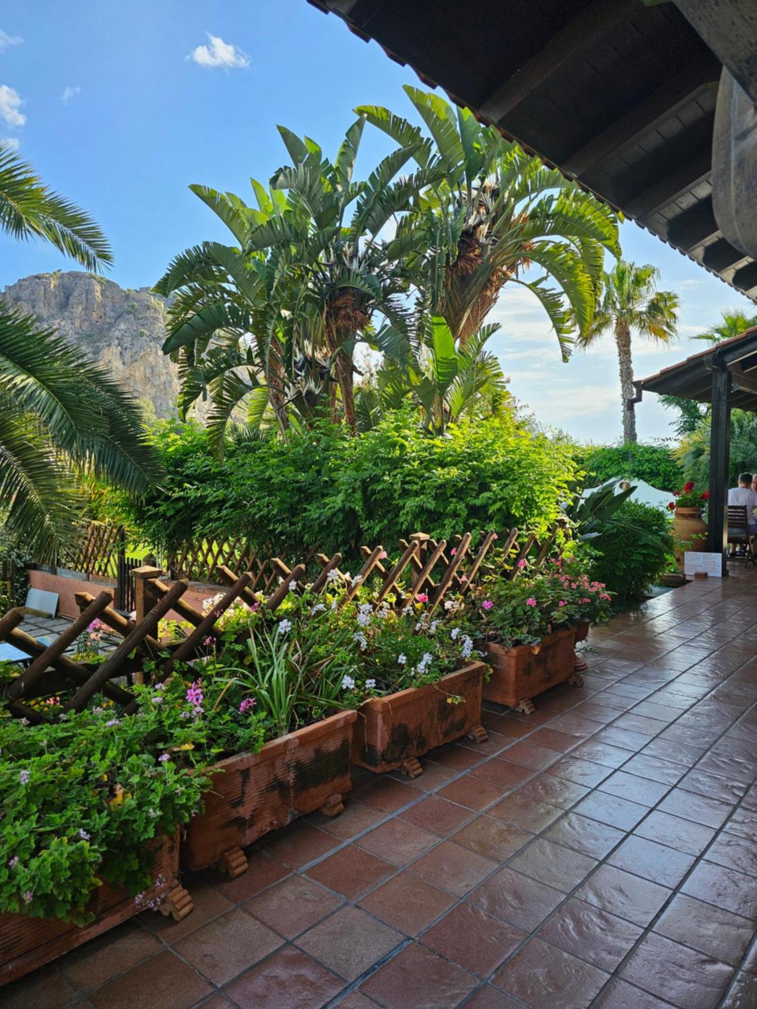 B&B Villa Di Giorgi Cefalú Exterior foto