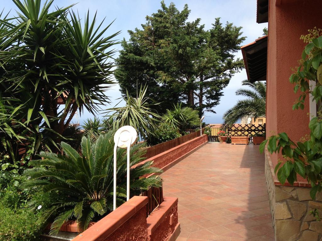 B&B Villa Di Giorgi Cefalú Exterior foto